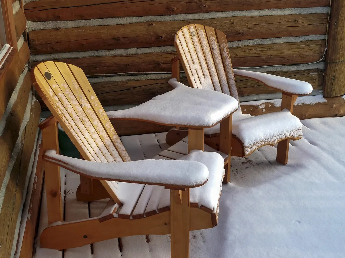 How to Winterize Your Terrace Furniture and Planters: A Step-by-Step Guide